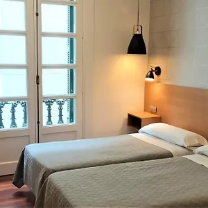 Roquefer Bilbao Central Rooms Guest house